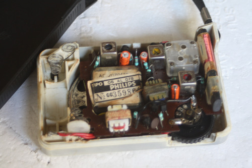 Antigo Radinho Pilha Philips Model. Al-078 Funcionando (Usado)