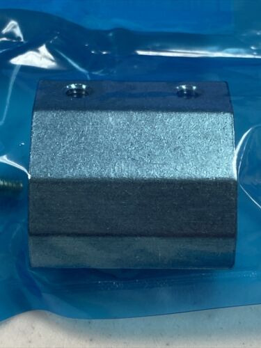 New Lot Of (2) Smc Bk1t-040 Magnetic Switch Bracket, In Bbt