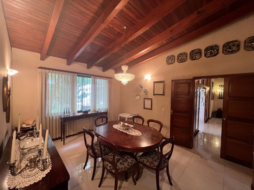 Imagen 8 de 30 de En Venta Casa Oportunidad El Peñon 340m2 4h 5b 4p Jardin Privacidad