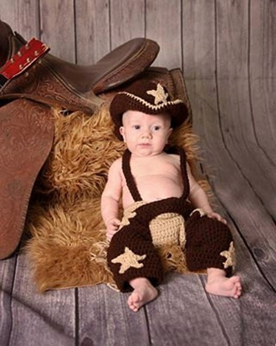 Imagem 1 de 4 de Conjunto Newborn Cowboy E Cowgirl Croche -  Prop Peão Rodeio