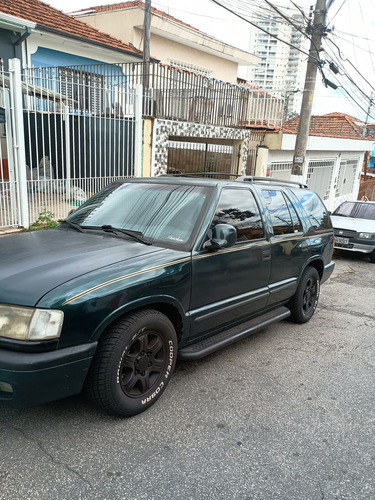 Veículo Toda Alinhando Motor Zero Do Presisa De Pintura Entr