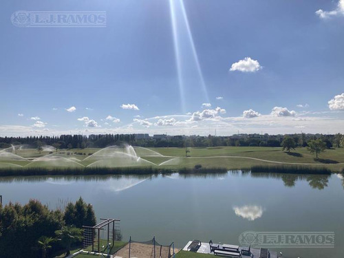 Imagen 5 de 24 de Casa En Venta - El Golf - Nordelta
