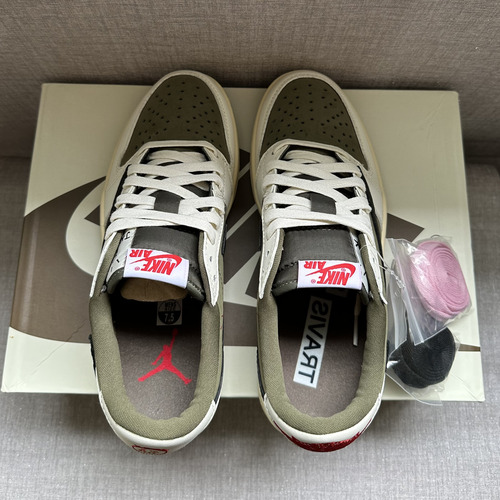 Air Jordan 1 Low X Travis Scott Medium Olive 39