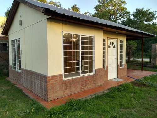 Cañada De Gomez Complejito De 4 Viviendas