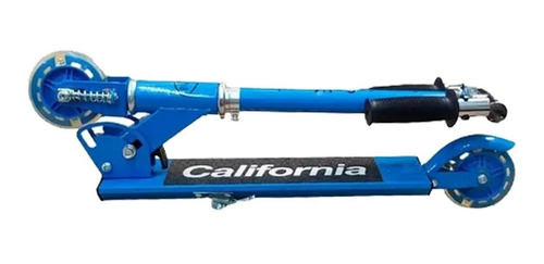 Imagen 2 de 7 de Monopatín California Metal Plegable Con 4 Ruedas+luces-azul