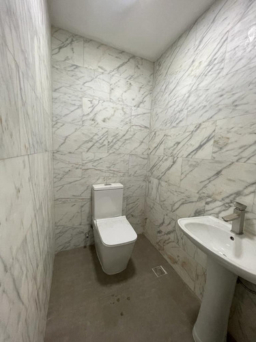 Imagen 6 de 9 de Venta Edificio Empresarial Totalmente Nuevo A Estrenar En Las Mercedes.