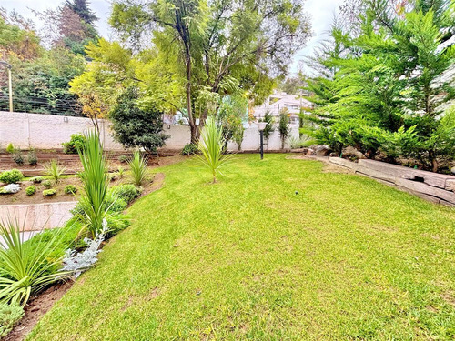 Con Jardín / Remodelado / El Golf / Cerro San Luis