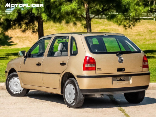 Imagen 3 de 15 de Volkswagen Gol 1.6 Mid | Permuta / Financia