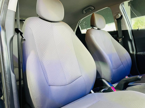 Imagem 10 de 17 de Hyundai Hb20x 1.6 16v Premium 2014