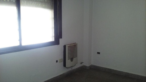Departamento De Dos Dormitorios En Alquiler Sin Expensas