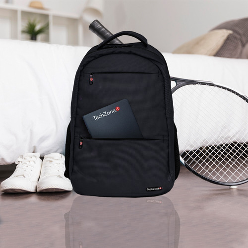 Mochila De Poliester Techzone Warrior Laptop 15.6puLG Ne /vc Color Negro