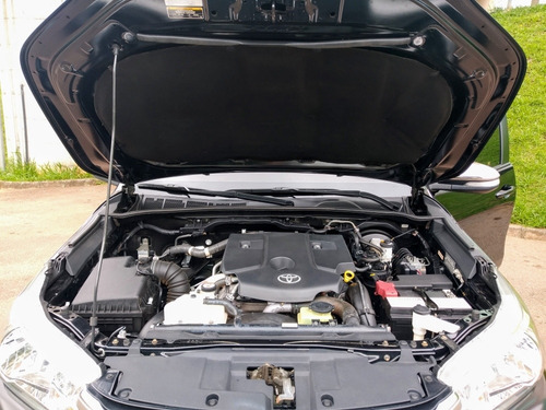 Toyota Hilux 2017 2.8 Tdi Srv Cab. Dupla 4x4 Aut. 4p