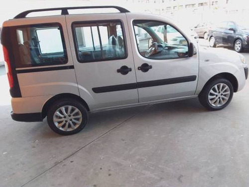 Imagem 9 de 9 de Fiat Doblò 1.8 Mpi Essence 7l 16v Flex 4p Manual