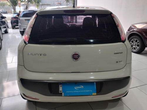 Fiat Punto 1.6 16v Essence Flex Dualogic 5p
