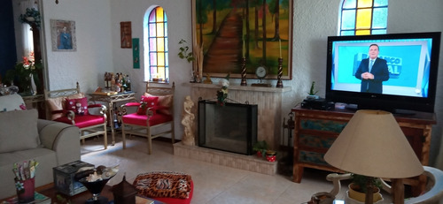 Imagem 11 de 14 de Excelente Casa No Centro Da Cidade, Com Piscina, Salão