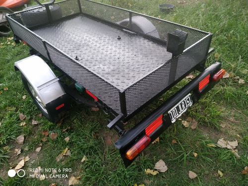 Trailer / Batán