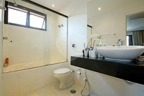 Imagem 9 de 17 de Apartamento Reformado Na Região Mais Tranquila Da Vila Madalena - Reo87955