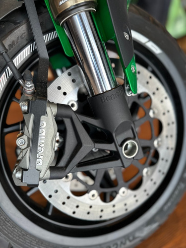 Imagen 8 de 16 de Benelli 752s