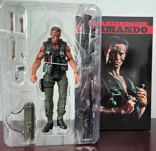 Figura Neca Arnold Schwarzenegger Comando 