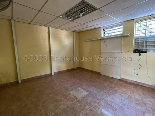 Galpones En Venta En Centro Barquisimeto Lara -- %%m-c-t%% Cod. 24 Guion 6 6 5 9