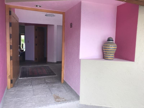 Imagen 4 de 14 de Casa En Venta En Colinas Del Bosque Estilo Mexicano 1,080m2