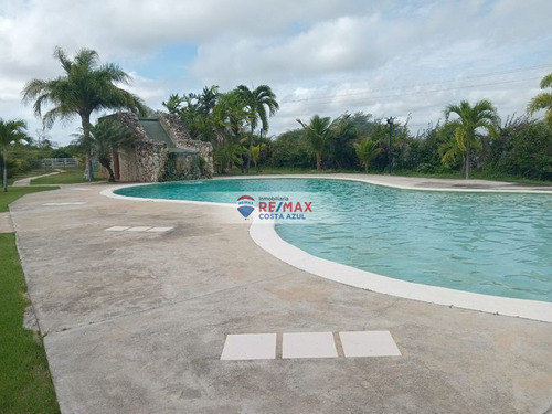 Se Vende Casa Vacacional Amoblada Con Plata Electrica Total, En El Conjunto Las Aves, Chichiriviche.