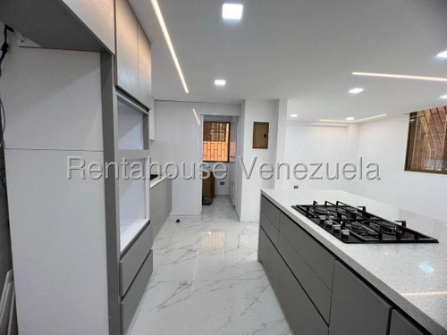 Bello Apartamento En Venta Urb El Bosque Las Delicias Acepta Financiamiento 25-11173 Hc