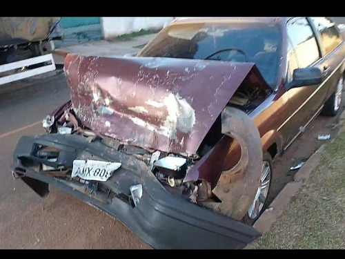 Imagem 7 de 8 de Ford Versalles