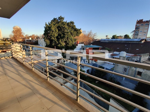 Imagen 8 de 14 de Oportunidad! Excelente Semipiso 2 Amb 53m2! - Laguna 300