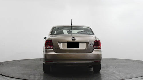 Imagen 4 de 15 de Volkswagen Vento 2018 1.6 Starline Mt