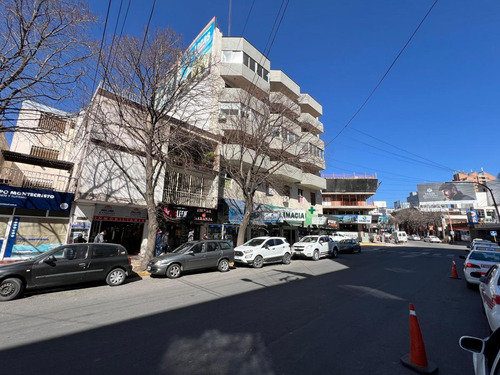 Oficinas En Venta, 50 Mtrs De La Peatonal. B° Centro, Villa Carlos Paz.