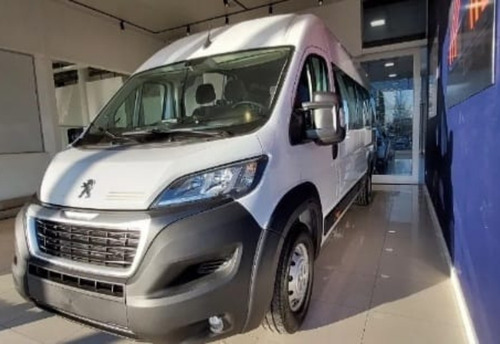 Imagen 15 de 17 de Peugeot Boxer Minibus