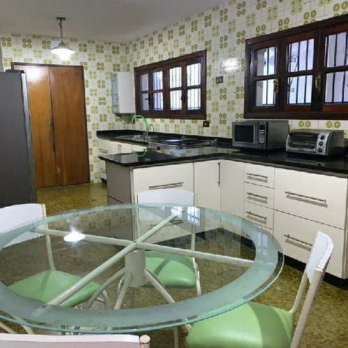 Venta Casa Trigal Norte, Las Clavellinas. Milagro Aguirre