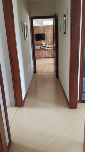 Imagem 21 de 30 de Casa Alto Padrão À Venda No Jardim Maluche Em Brusque/sc - 1672