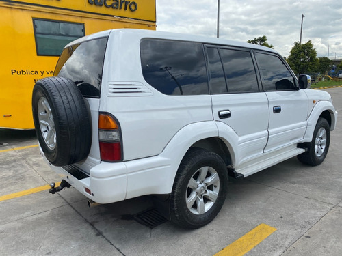 Imagen 7 de 19 de Toyota Prado Vx