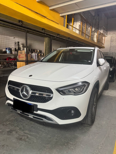 Mercedes-Benz Clase GLA 1.6 Gla200 Urban 156cv