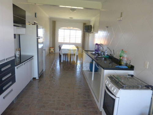 Imagem 4 de 15 de Chácara Em Paraibuna 2.300 M² - Casa Com 3 Dormitórios Sendo 1 Suíte - Ch584