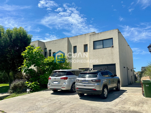 Casa En Venta Altos De Campo Grande - Cuan Propiedades