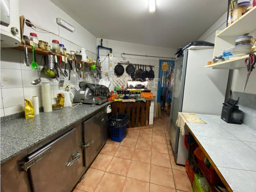 Local Comercial En Amplio Terreno A Dos Cuadras Del Mar, Las Gaviotas