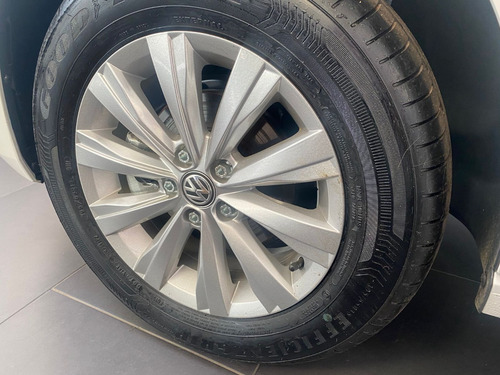 Imagen 15 de 19 de Volkswagen Virtus Comfortline Mec 2023 Unica Unidad