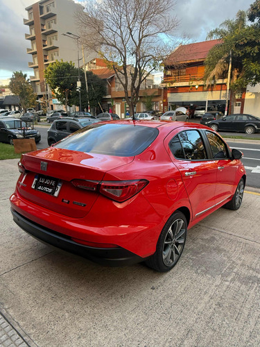 Fiat Cronos 1.8 16v Precision