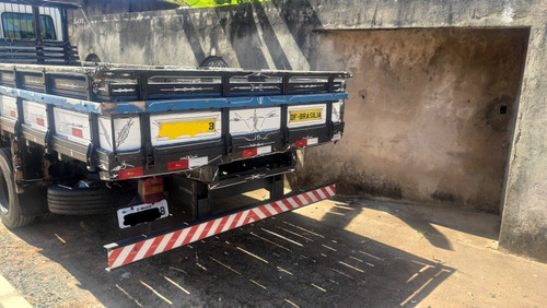 Ford Cargo 712