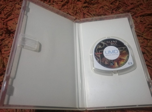 Silent Hill The Experience Psp (Usado)
