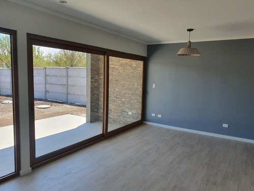 Imagen 8 de 17 de Preciosa Casa En Arriendo De 3 Dormitorios En Chicureo