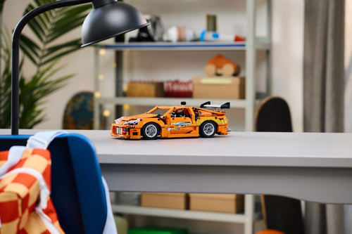 LEGO Technic Fast and Furious Toyota Supra MK4 (42204)