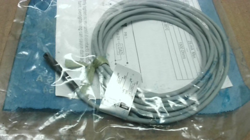 Phd 67902-1-02 Switch 67902 Reed Pnp Or Npn Series 2 Met Zzg