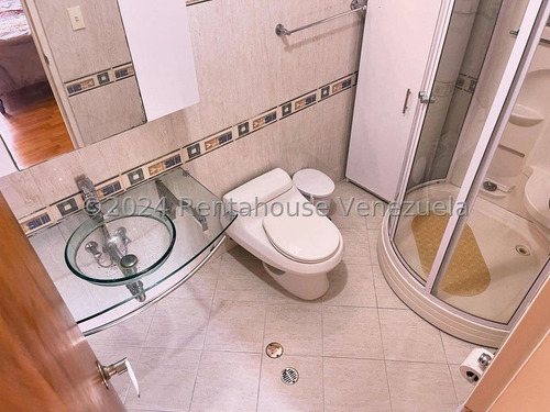 Se Vende Apartamento En Las Esmeraldas Mls #24-25915