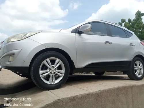 Hyundai Tucson 2.0 Gl 4x2