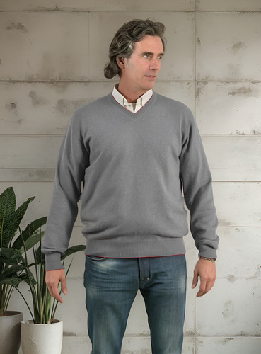 Sweater Escote En V De Bremer - Sweaters Del Sur Srl