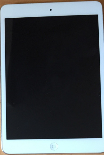 Imagen 5 de 6 de Apple iPad Mini A1489 32gb Con Protector Y Teclado Zagg